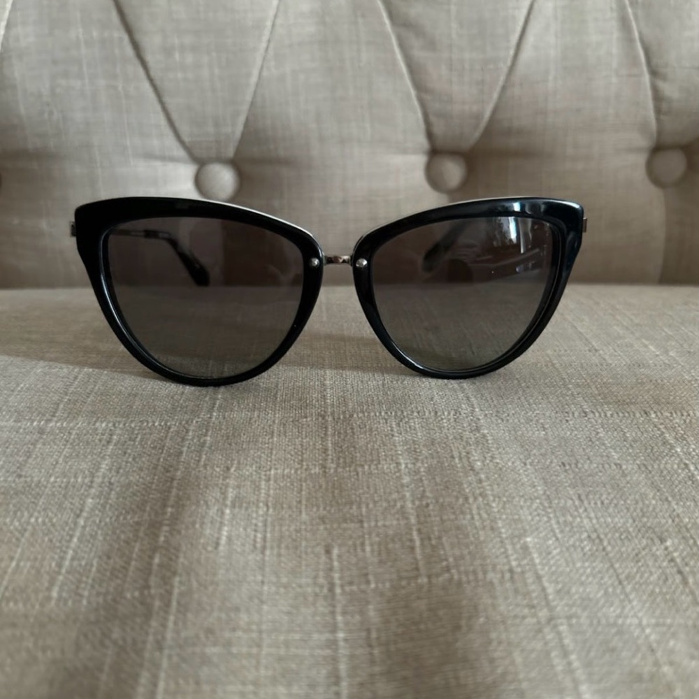 Michael Kors Sunglasses Gently Used.
